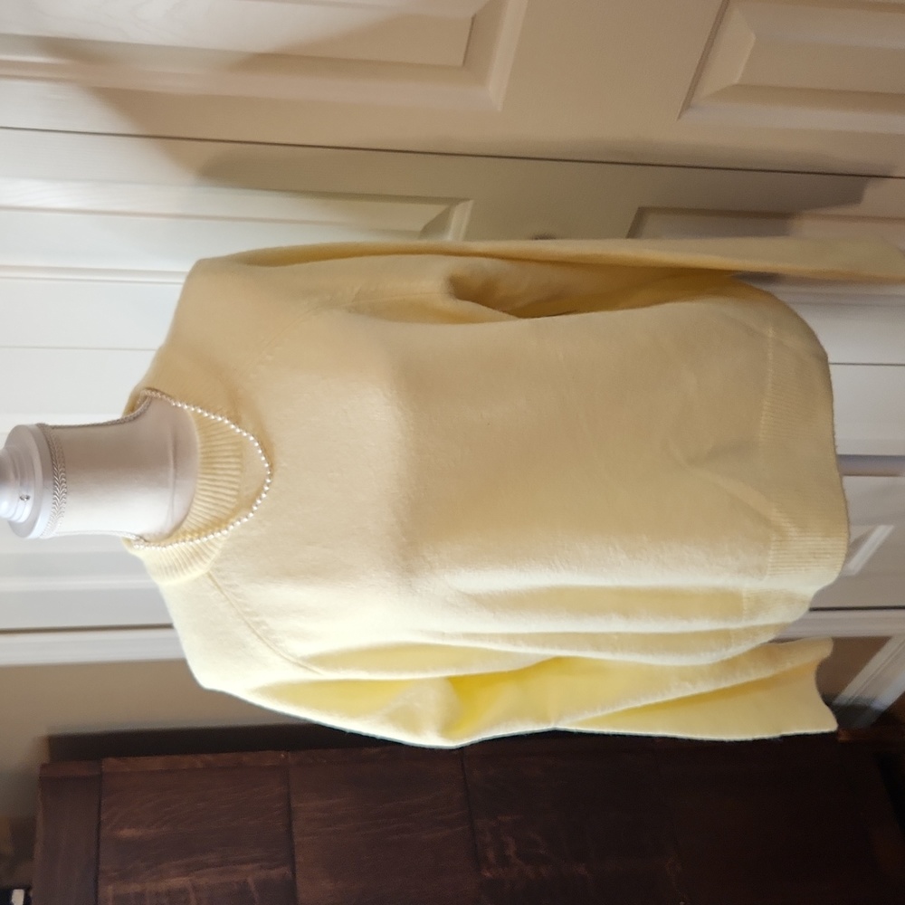 Vince Camuto,  NWT,  Women's Sweater,  Buttercream Yellow,  XL